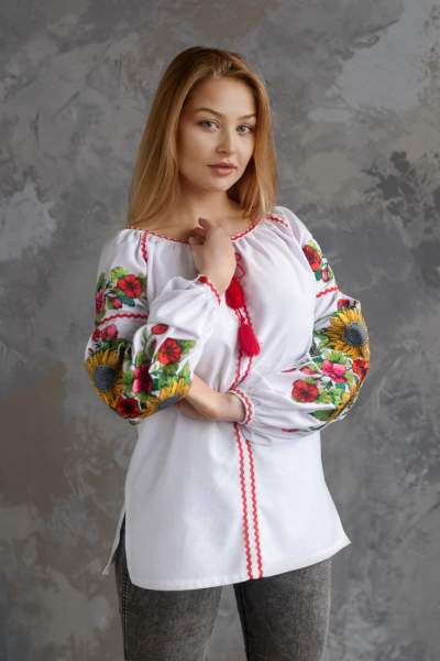 Блуза с вышивкой (подсолнухи), арт. 4558